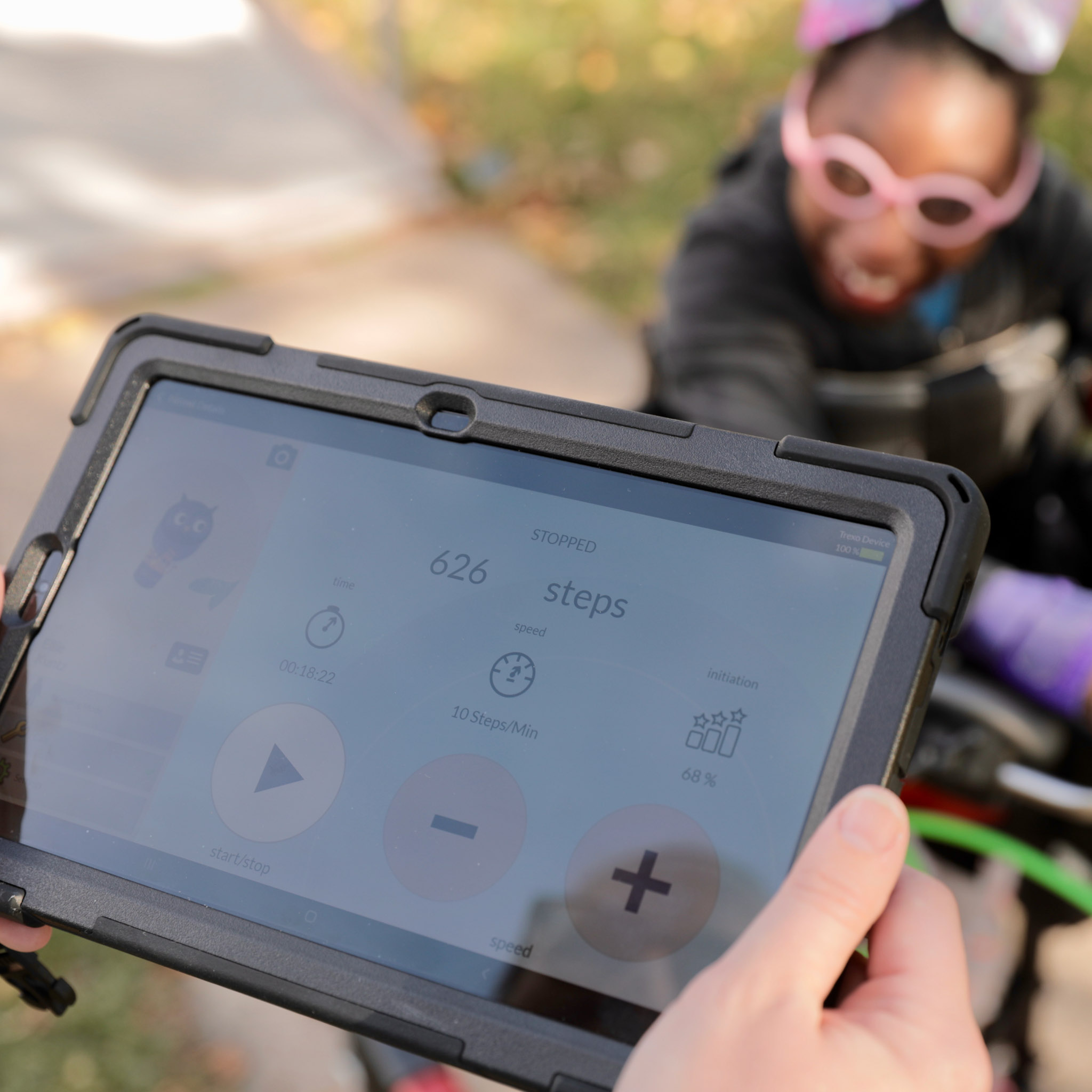Trexo Home tablet showing live session data